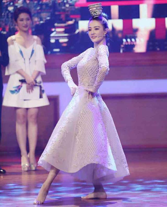 礼服鱼尾发型图片大全_鱼尾礼服发型_礼服鱼尾发型图片