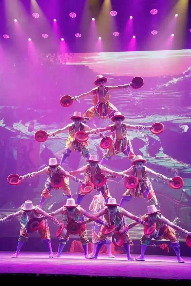 遇神杀神佛挡杀佛魔来斩魔_小镇血光_魔达之血来小镇视频
